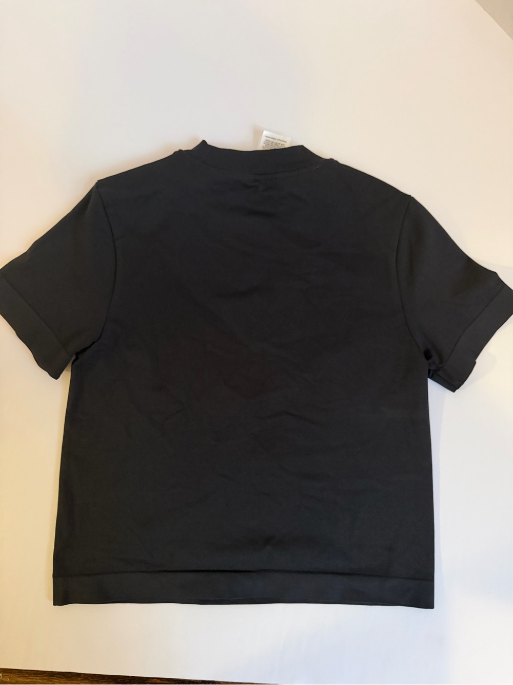 Gymshark Black Mock Neck Seamless Crop Tee T-Shirt - Picture 2 of 4